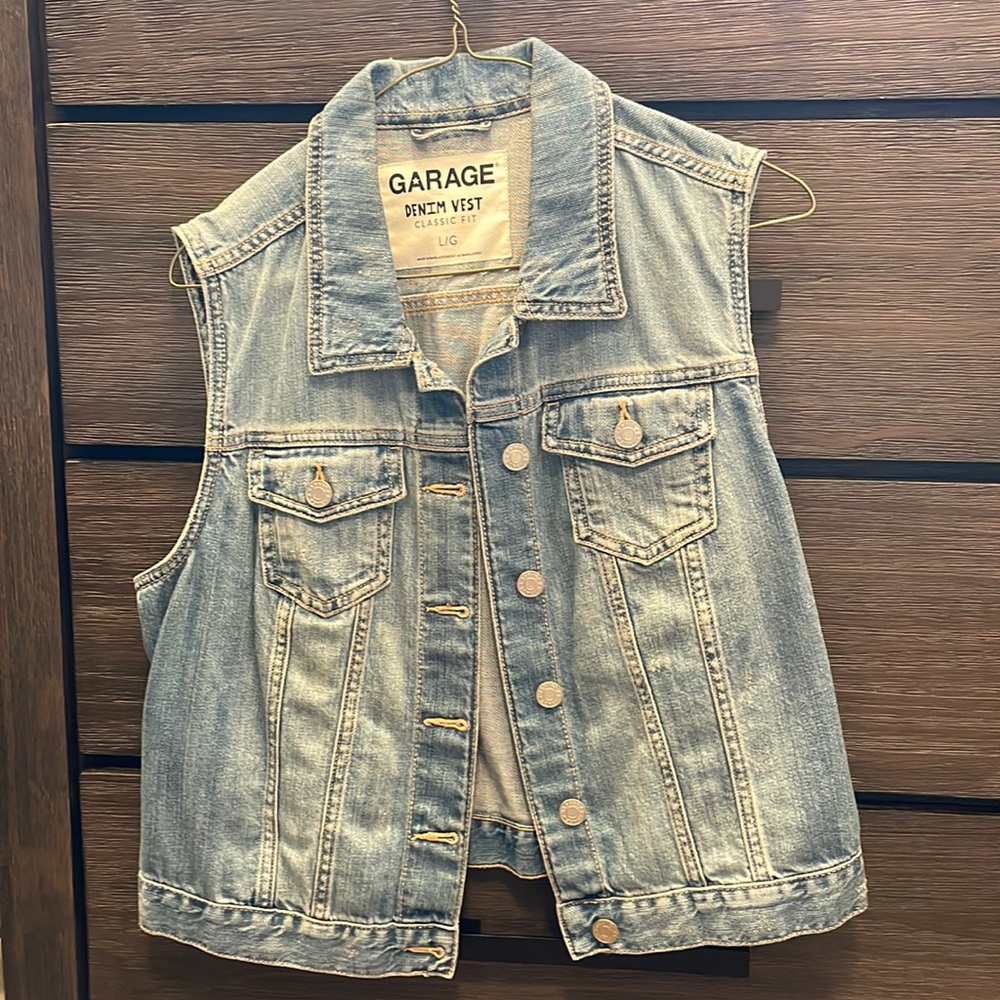 Garage Brand denim vest jean material size large rock & roll heavy metal